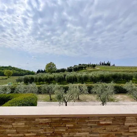 Fontanelle Alloggio per agriturismo Cavaion Veronese